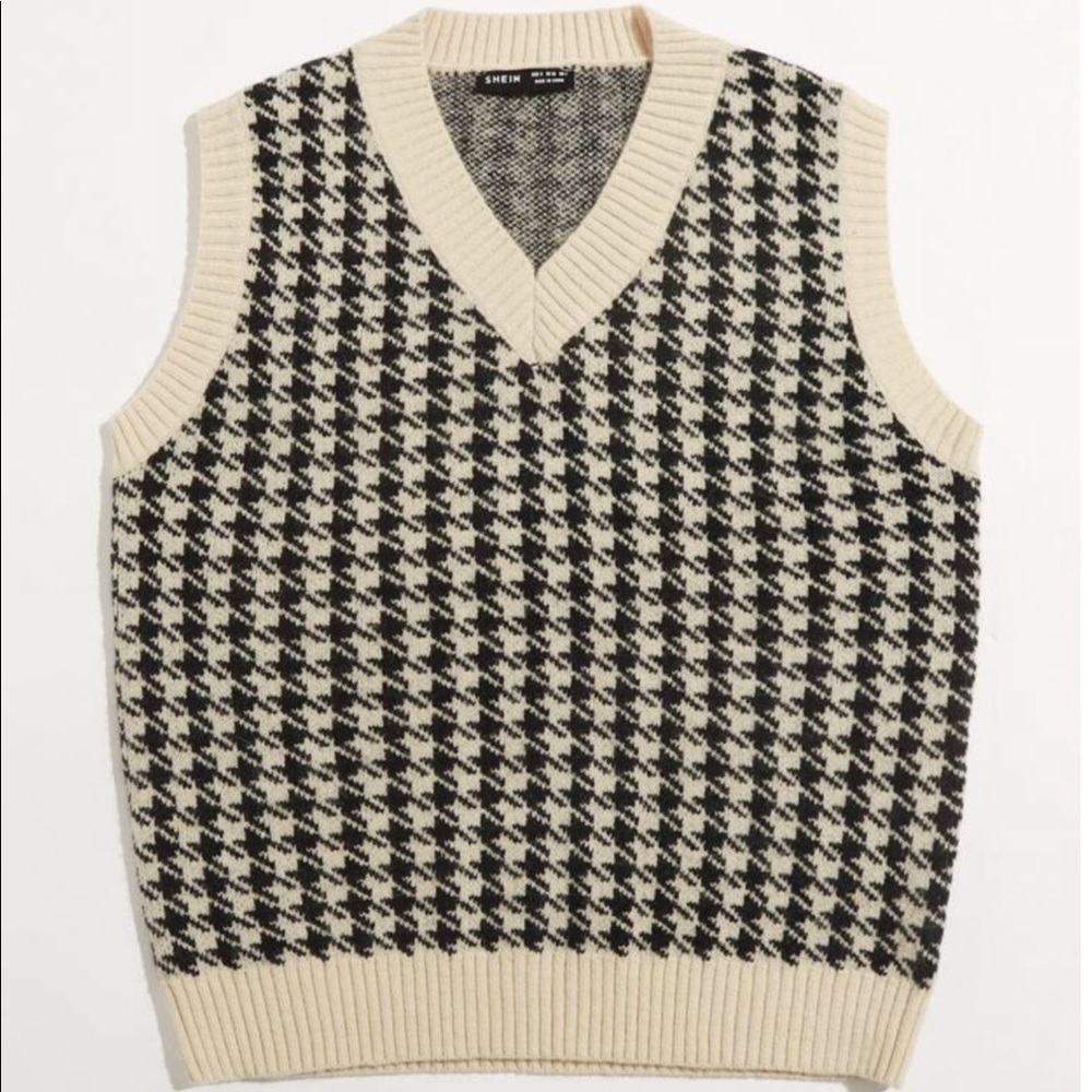 SHEIN Houndstooth Sweater Vest